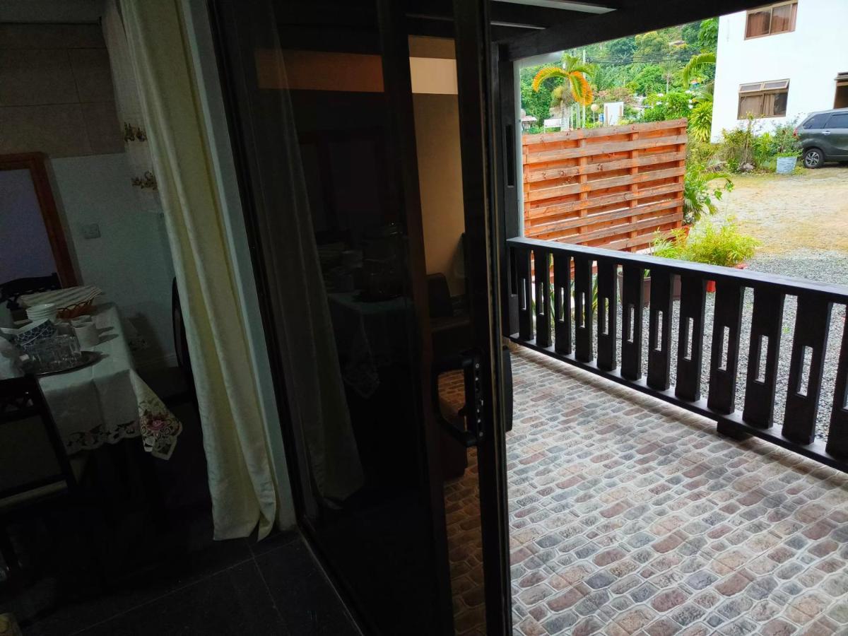Alpha & Omega Apartment Seychelles 보발롱 외부 사진